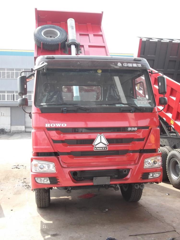 豪沃泥头车国二排放出口版矿用自卸车现车发售