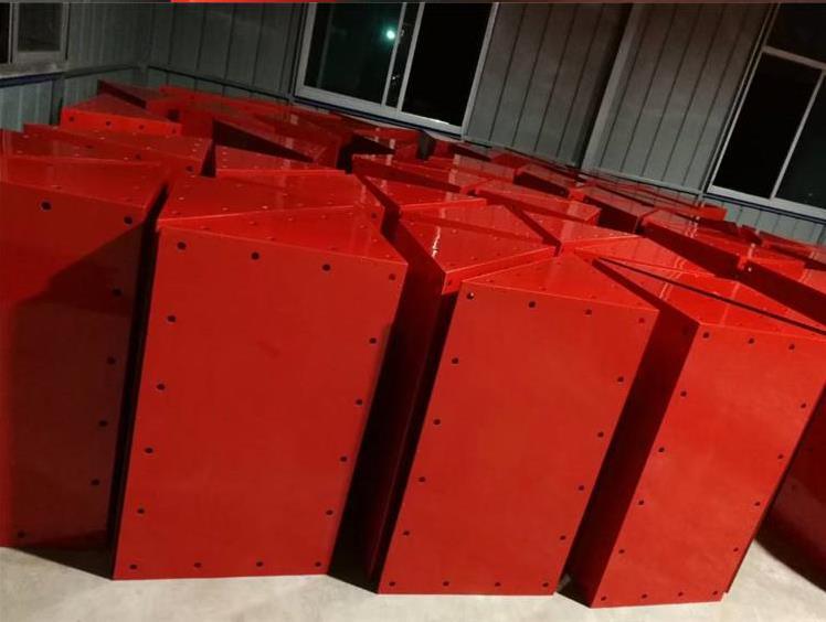 防鸟盒防鸟器防鸟罩驱鸟器驱鸟盒玻璃钢防鸟盒