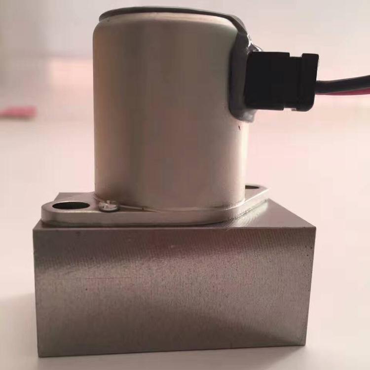 小松液压泵电磁阀先导阀原厂配件大全pc220-pc700