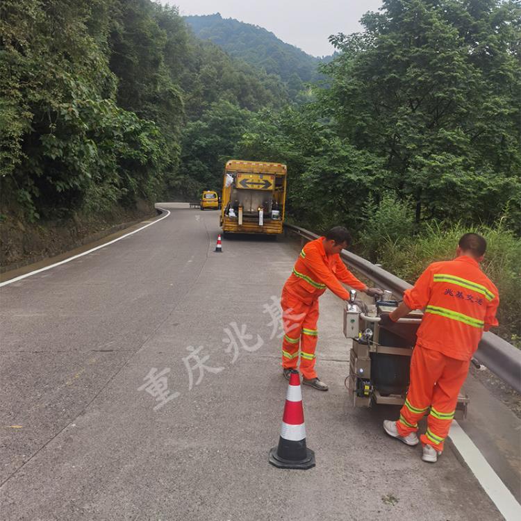 重庆长寿道路热熔型标线 小区画车位线施工公司