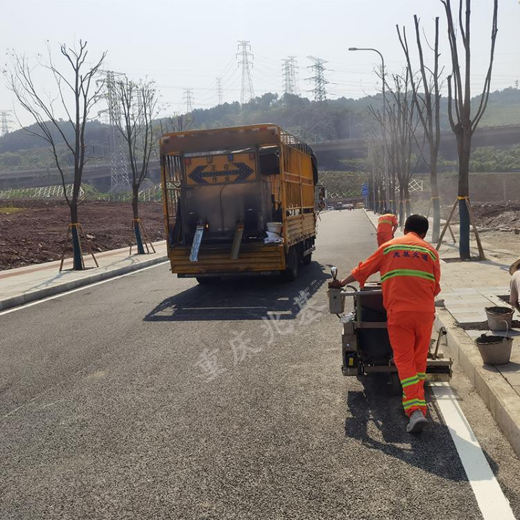 彭水道路划线施工 重庆热熔标线报价 涂料批发公司