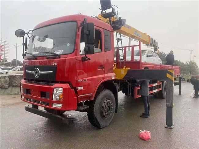 12噸五節(jié)宏昌天馬程力專汽國六D3V暢行后雙橋隨車吊