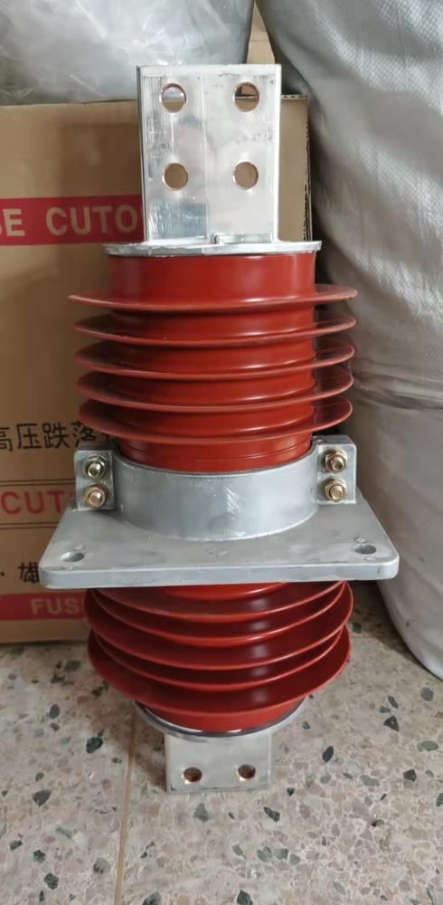 陜西宇國(guó)電氣供應(yīng)高壓穿墻套管 12KV 35KV戶外交流套管