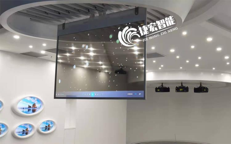 OLED透明顯示屏應用在多媒體
