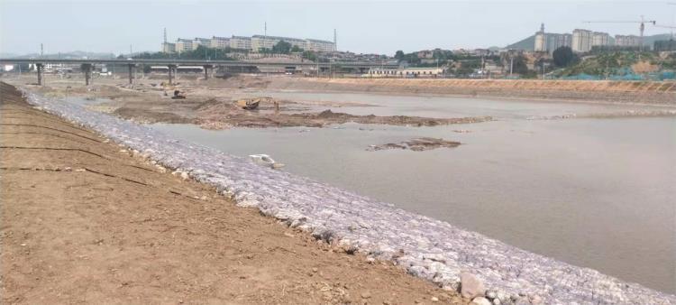 绿滨垫厂家   河道护坡绿滨垫大型生产厂家