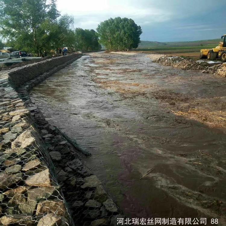 格宾石笼生产厂家   机械化生产格宾石笼厂家