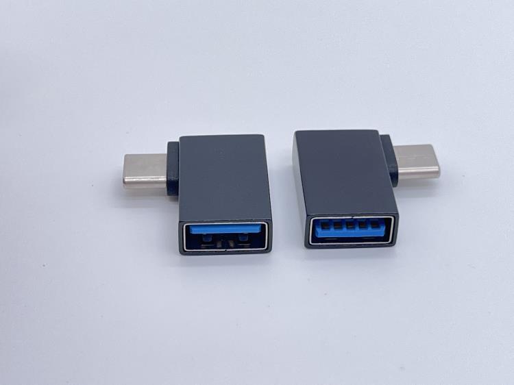 USB3.0 轉(zhuǎn) TYPE-C 90度鋁殼 數(shù)據(jù) 手機(jī)轉(zhuǎn)接頭