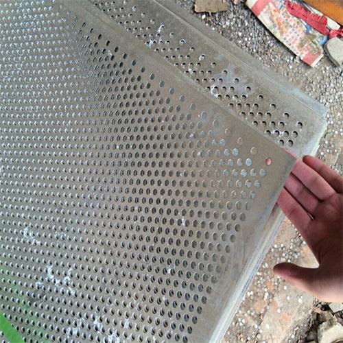 河北鍍鋅金屬板網廠家供應福建錳鋼篩板福州鐵皮篩板